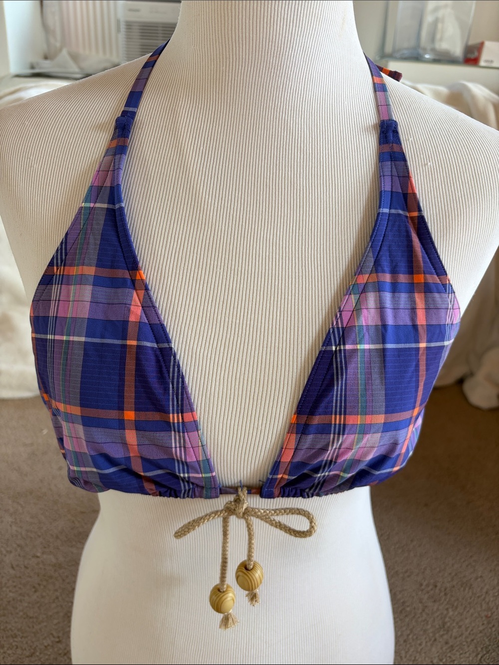 Beautiful Gapbody Purple Plaid Bikini Top